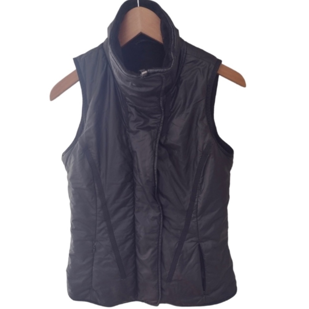 Black Lululemon Fleece Lined Glacier Vest.